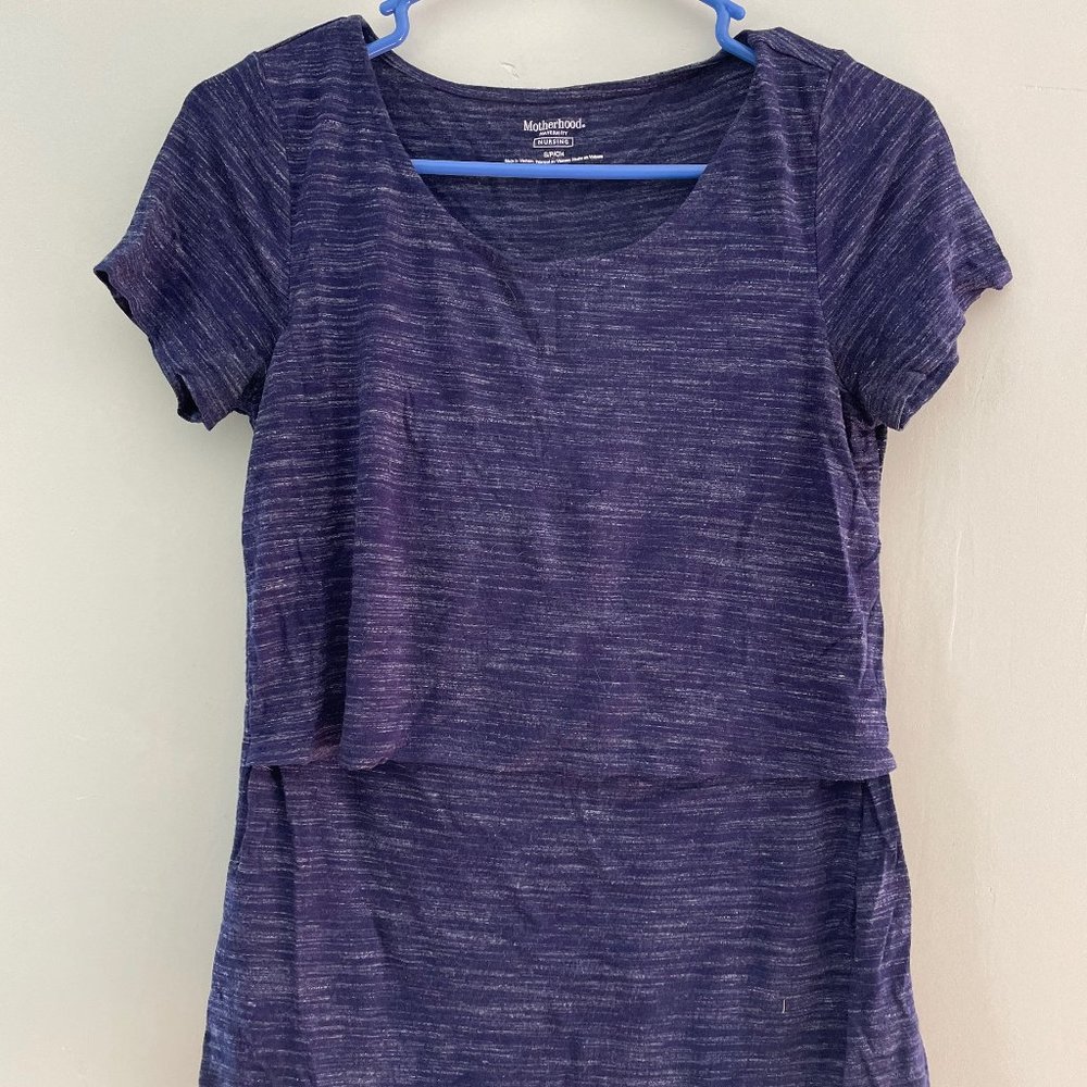 Motherhood Maternity Nursing T-shirt, small